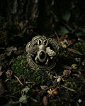 Botanical Gothic vintage bee ring with black cabochon stone, ornate antique-style copper alloy statement ring, 2.6cm face